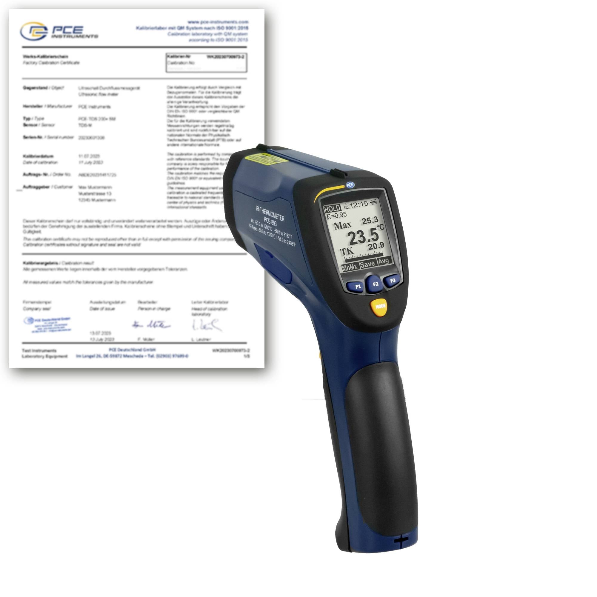 Infraroodthermometer met calibratiecertificaat, met een temperatuurlezing van 23,5°C naast een PCE-document.