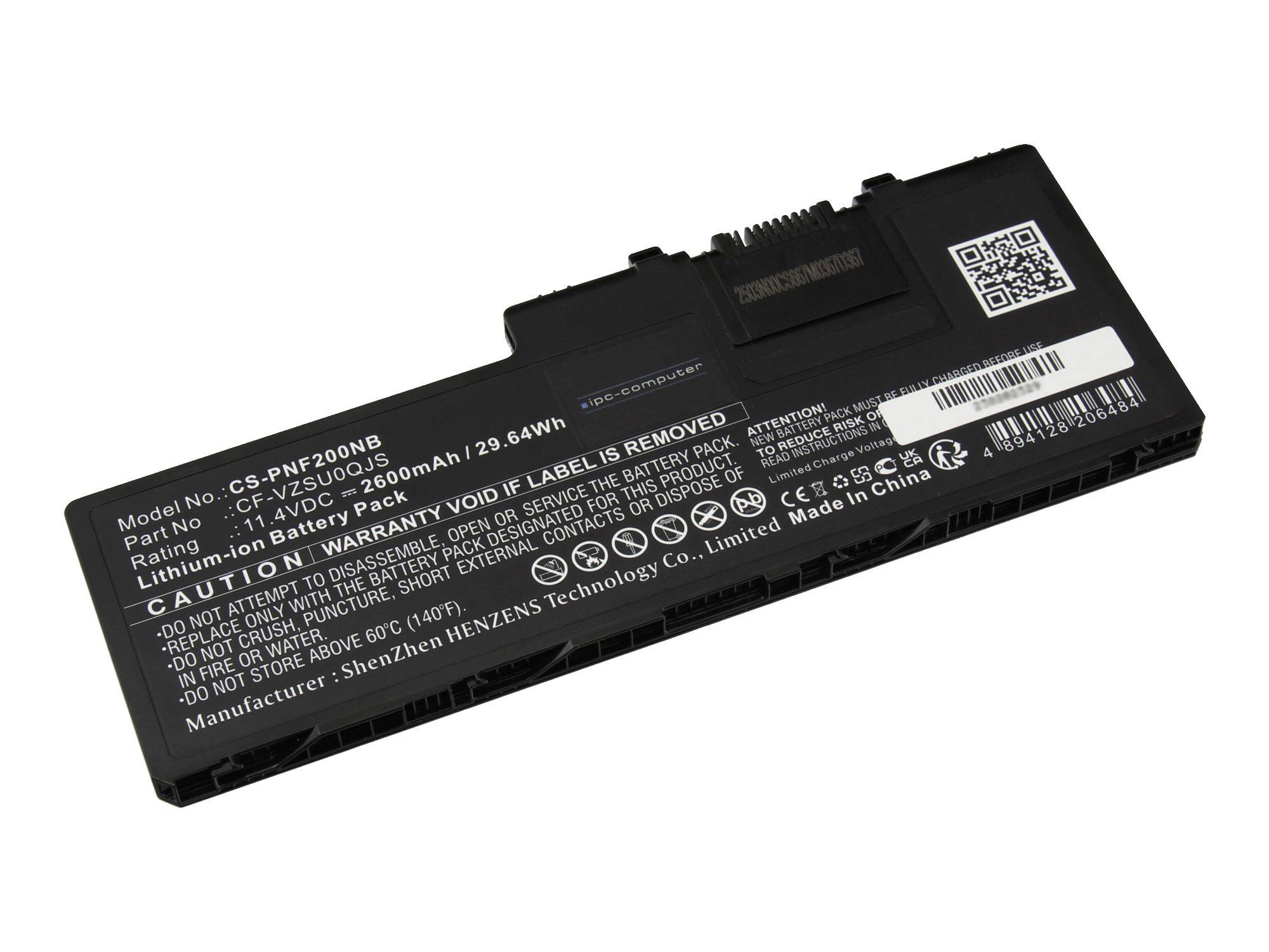 Zwarte laptopbatterijpack getoond onder een hoek, met gedrukte model- en veiligheidsaanduidingen, streepjescode en QR-code op de behuizing.