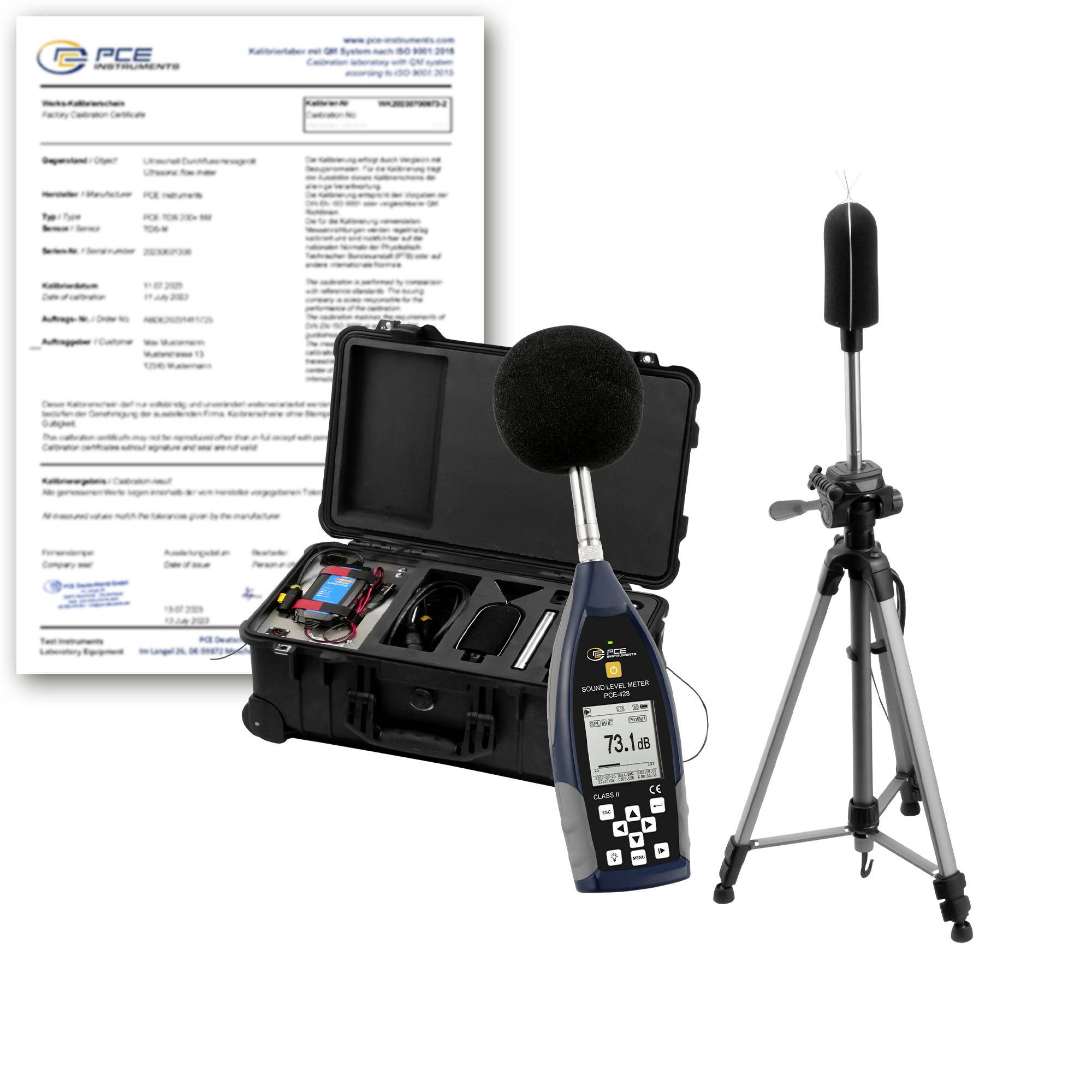 Geluidsntensiteitsmeterkit met ijkcertificaat, transportkoffer, statief, microfoonwindscherm en handheld meterdisplay met een aanduiding van 73,18 dB.
