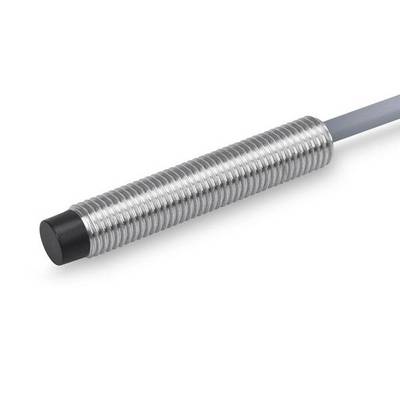 Nahaufnahme van een cilindrische metalen inductieve nabijheidssensor met een zwarte sensortip en een kabel die aan één uiteinde uitsteekt.