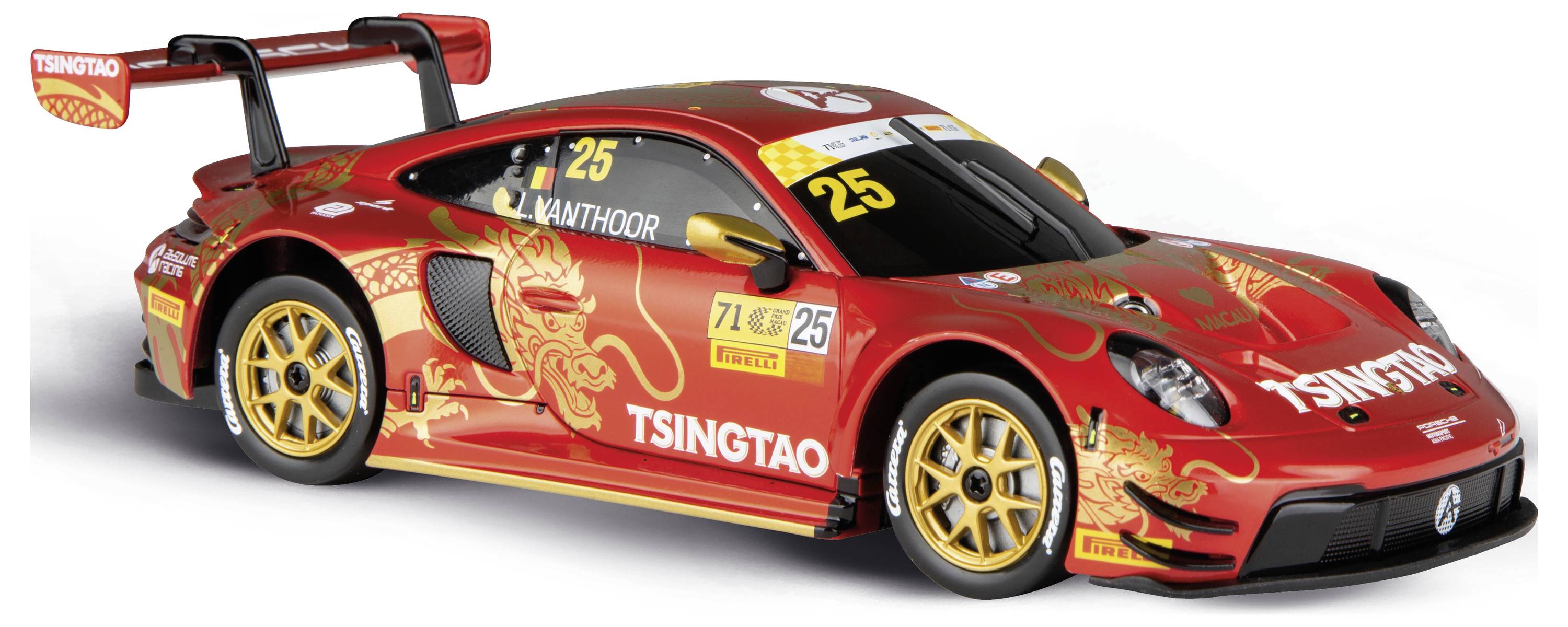 Rode raceauto met gouden wielen en nummer 25, gemerkt met 'TSINGTAO' en 'KANTHOOR', afgebeeld op een witte achtergrond.