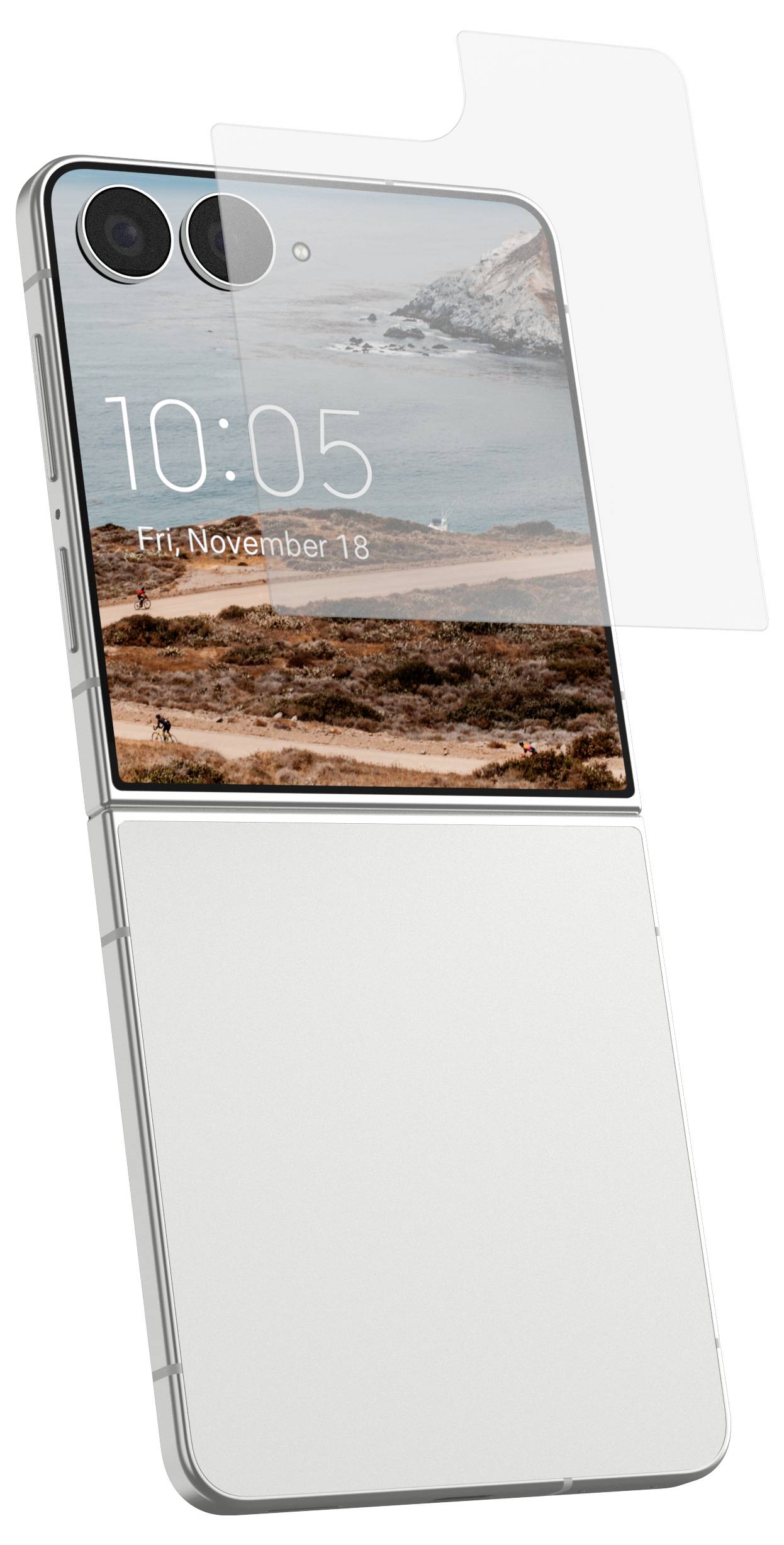 Opvouwbare smartphone half open met een kustachtig behang, groot 10:05 scherm tijd op het vergrendelingsscherm, en een duidelijke beschermende schermfolie erover.