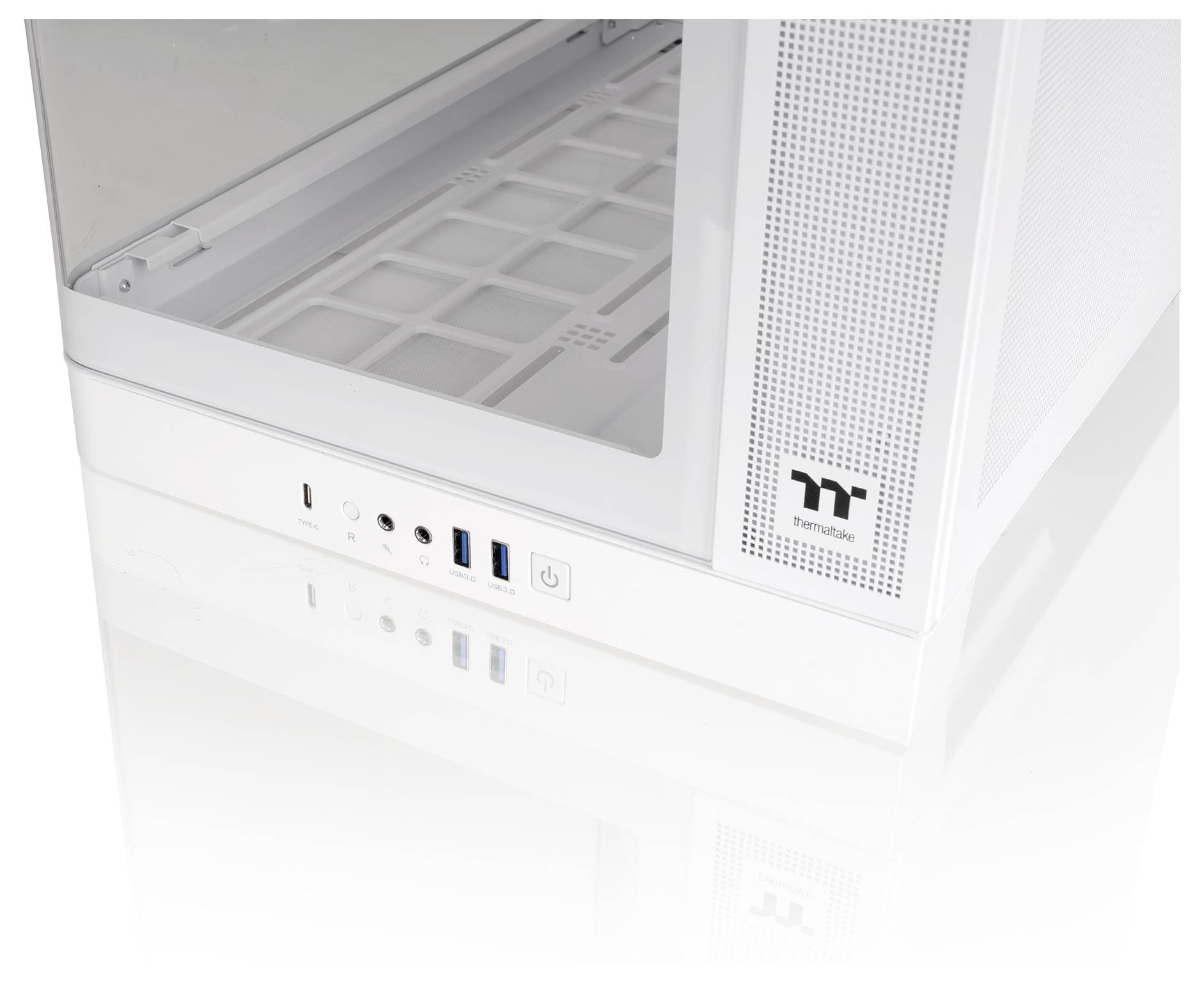 Witte Thermaltake computerbehuizing met open zijpaneel, waarop de I/O-poorten aan de voorkant en het interne schijfbayen-gebied zichtbaar zijn.