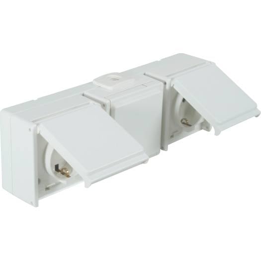 Witte dubbele buitenelektrische stopcontactdoos met weersbestendige scharnierdeksels op een witte achtergrond.