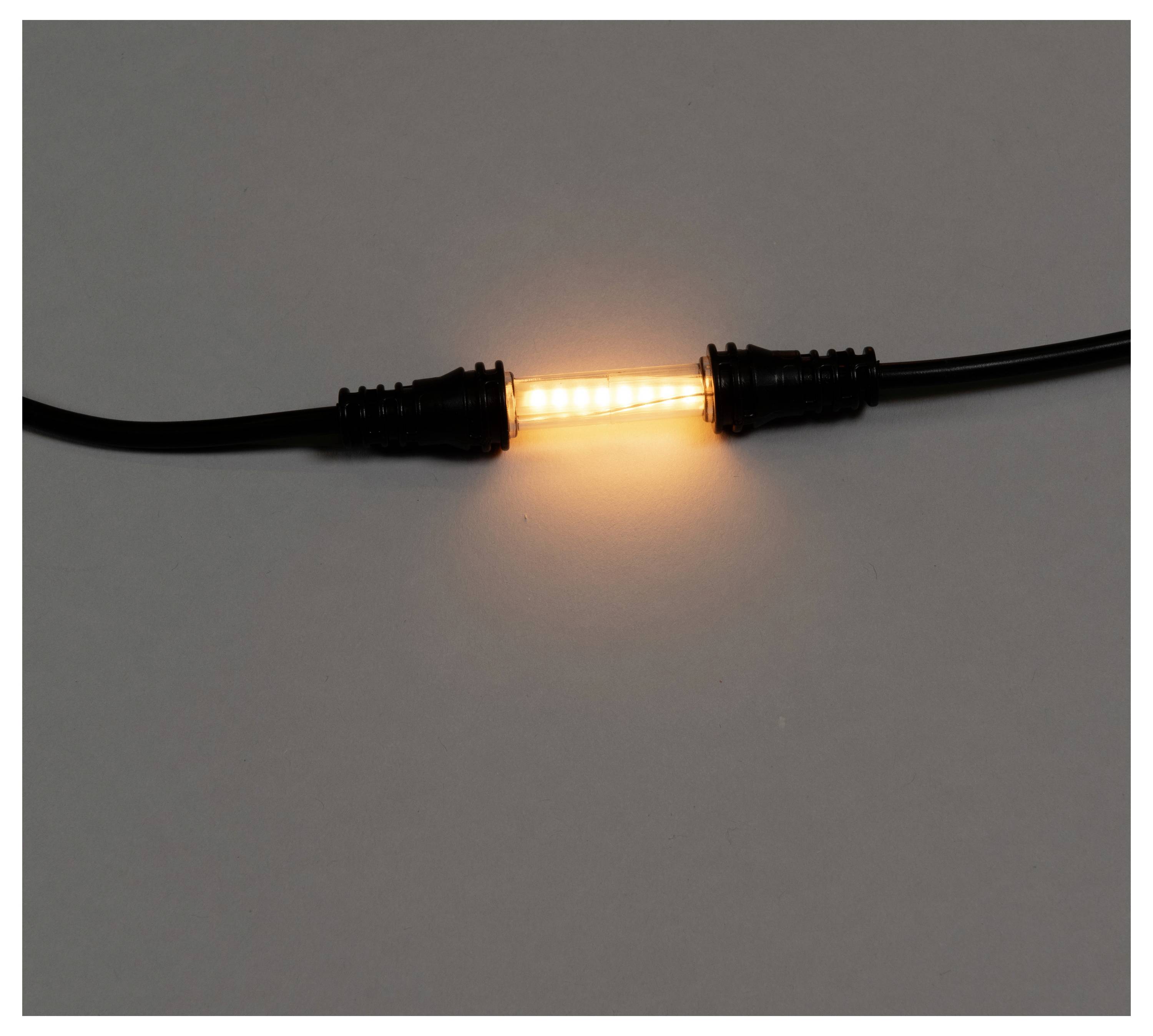 Twee zwarte kabels verbonden door een gloeiende oranje verlichte connector op een effen grijze achtergrond.