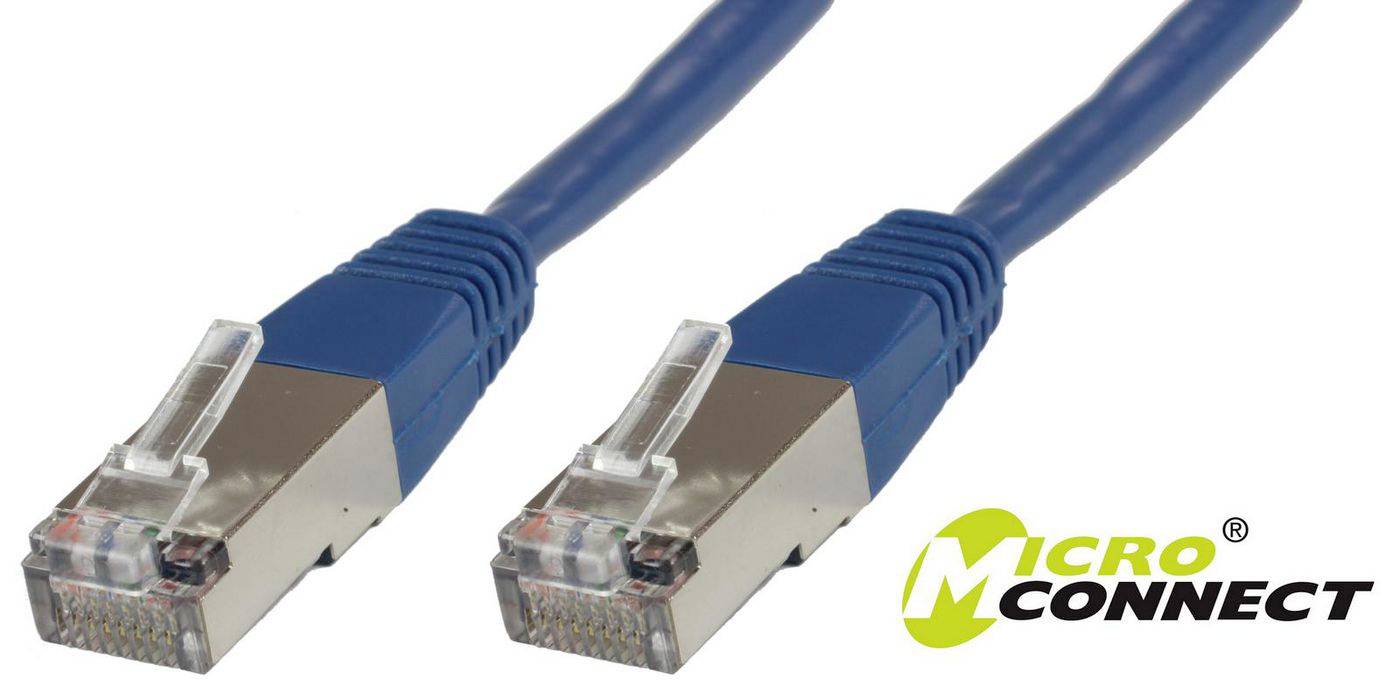 Twee blauwe Ethernet-kabels met RJ45-connectoren, weergegeven naast het Micro Connect-logo.