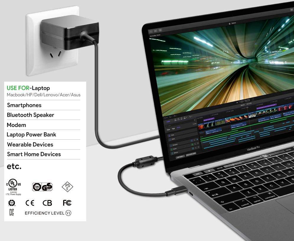 USB-C wandlader die een laptop oplaadt, met een label dat compatibele apparaten opsomt zoals smartphones, Bluetooth-luidsprekers, modem, powerbanks, draagbare apparaten en smart home-apparaten.