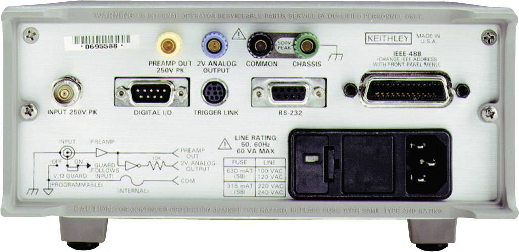 Achterkant van een elektronisch apparaat met verschillende aansluitingen en labels, inclusief netvoedingsaansluiting, RS-232 en Trigger Link.