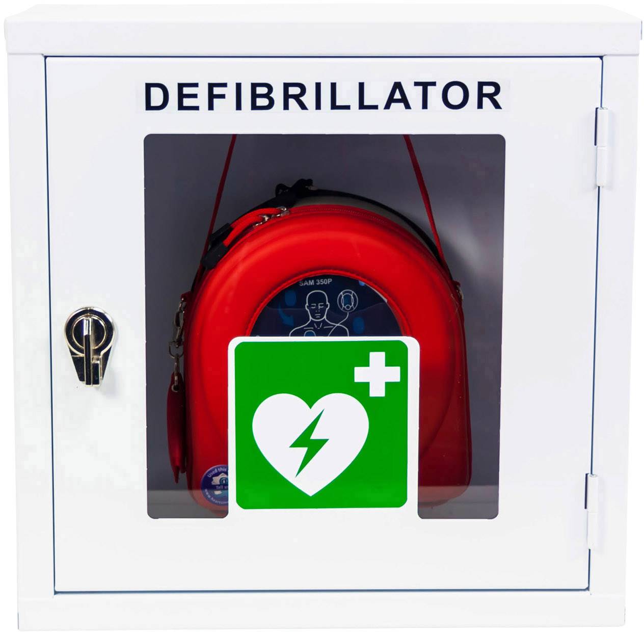 Een defibrillator in een witte wandkast met een groen hartsymbool. Aan de voorzijde bevindt zich een slot.