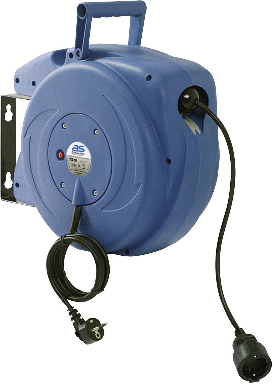 Automatische kabeloproller in het blauw met een 15 meter lang, zwart stroomkabel en stekkers, gemonteerd aan een metalen beugel.