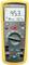 Een geel digitaal multimeter met display dat '45,3' weergeeft. Het meet spanning, stroom en weerstand. Model: Fluke 1587.