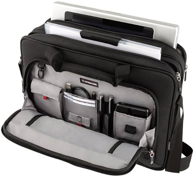 Een open zwarte laptoptas met meerdere vakken die kantoorbenodigdheden, kabels en een laptop organiseert.