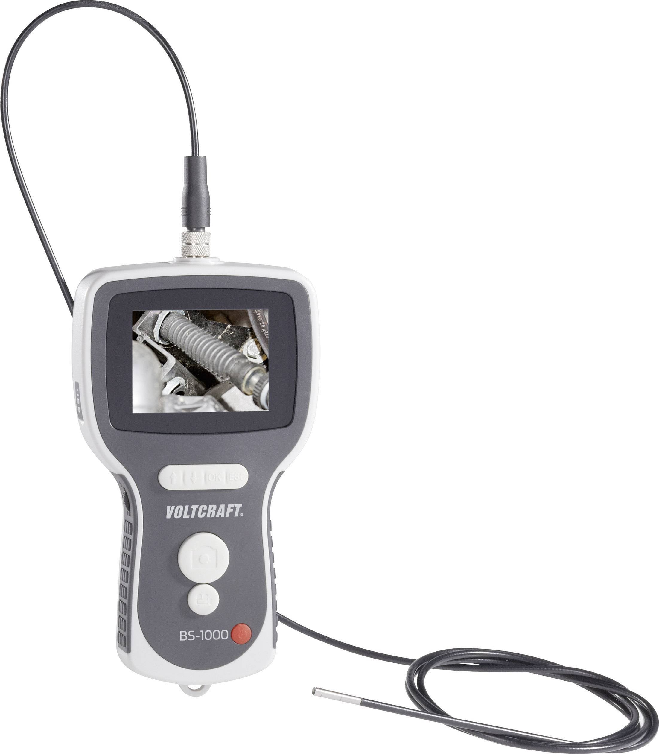 Een draagbaar endoscoop toont mechanische componenten op een scherm. Het beschikt over een flexibele kabel met camera.