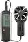 Een anemometer meet windsnelheid en temperatuur. Display toont 23,6°C en 0,95 m/s. Merk: Voltcraft PL-130AN.