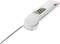 Digitale keukenthermometer met metalen sonde toont 22,5 °C op een klein digitaal display.