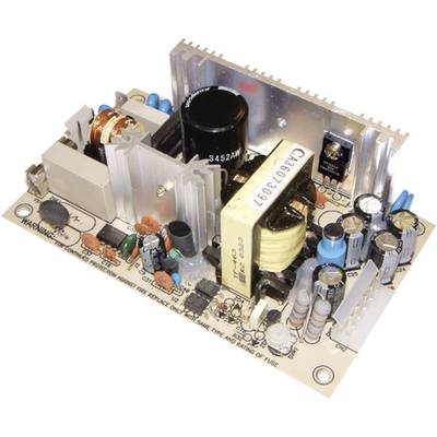 Printplaat van een voeding met verschillende elektronische componenten zoals condensatoren, spoelen en transistoren op een witte achtergrond.