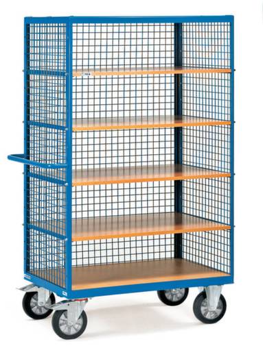 Een blauwe rolwagen met zes houten rekplanken en zijkanten van metaalgaas, gemonteerd op vier draaibare wielen. Ideaal voor opslag en transport.