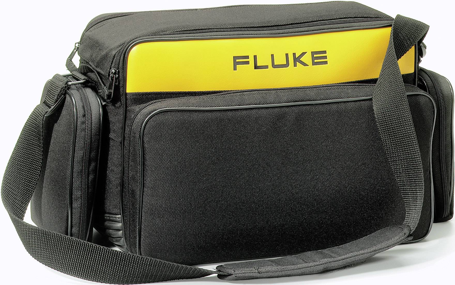Zwarte draagtas met gele opdruk 'FLUKE', brede schouderband en meerdere ritsvakken.