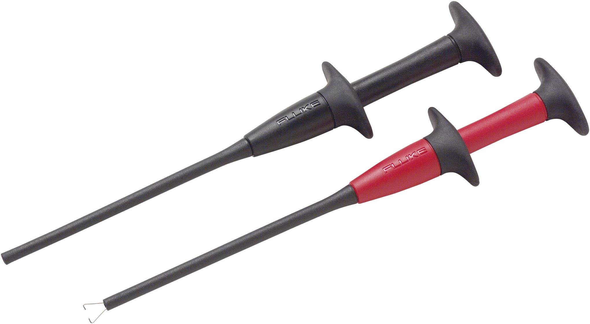 Twee meetklemmen, één zwart en één rood, met lange handgrepen en haken. Ze worden gebruikt voor het testen van elektrische verbindingen.