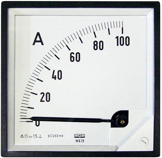Analoog ampèremeter toont ongeveer 4 ampère. Schaal van 0 tot 100 ampère. Instrument voor het meten van elektrische stroom.
