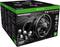 Een verpakking van de Thrustmaster TX Racing Wheel voor Xbox One, toont het stuurwiel en de pedalen, met nadruk op een realistische racebeleving.