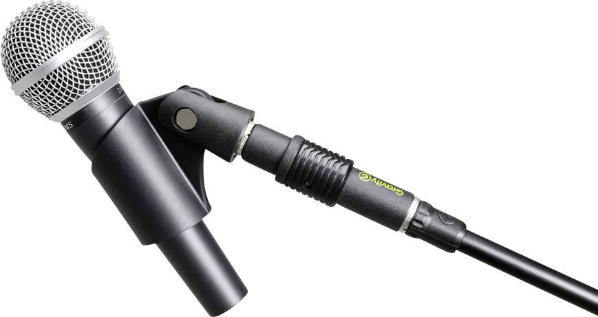 Een zwarte microfoon op een verstelbare standaard. Hij heeft een zilveren capsule met beschermrooster.