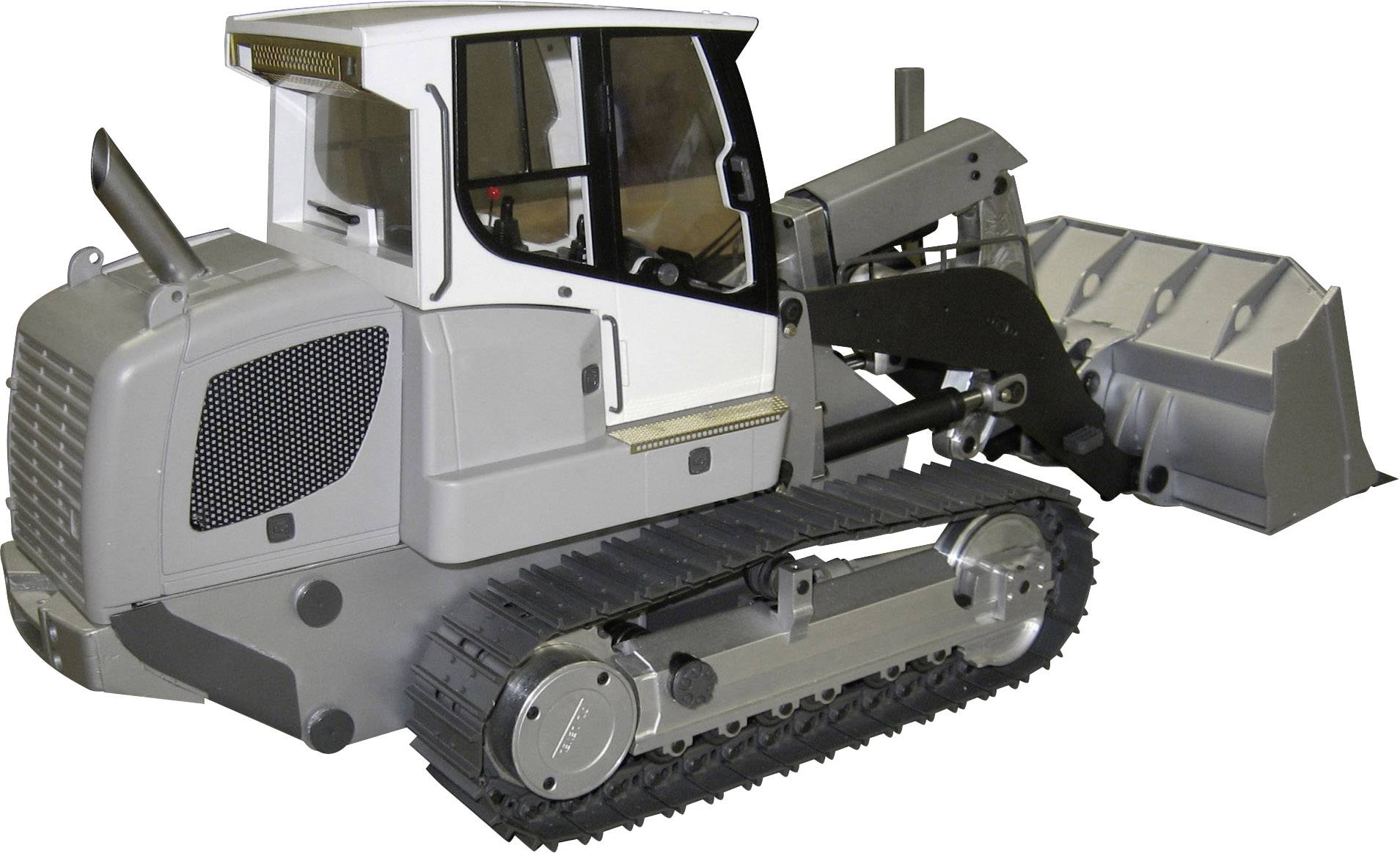 Een grijze speelgoed graafmachine met rubberen rupsbanden en een schepbak, gezien van opzij. Ideaal voor spel in de zandbak.