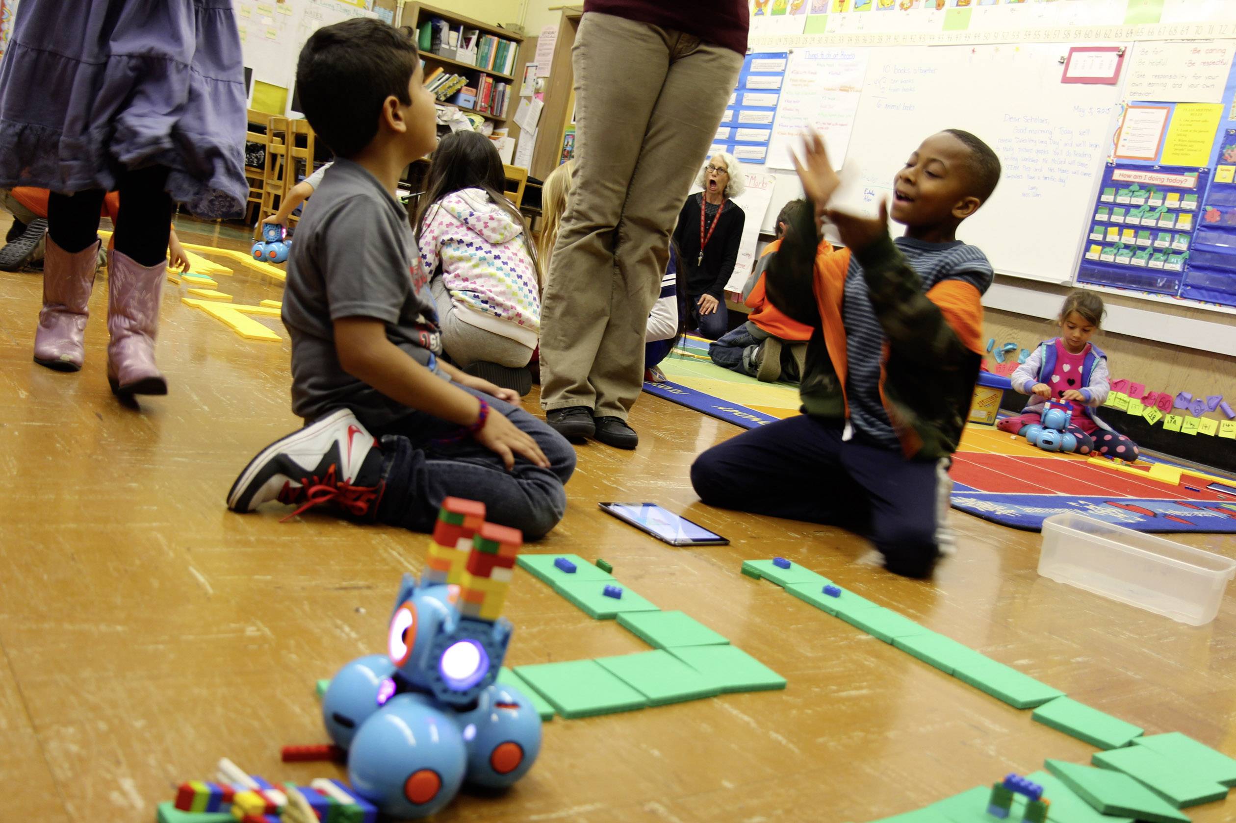 Wonder Workshop Dash Speelgoedrobot-16