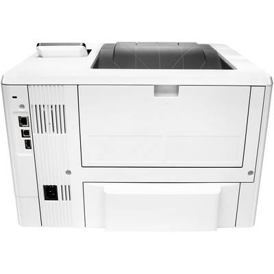 Een witte laserprinter met een zwarte papierlade en meerdere aansluitingsmogelijkheden aan de zijkant. Achteraanzicht van het apparaat.