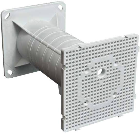 Een wit, vierkant ventilatierooster van kunststof met een cilindrische buisaansluiting.