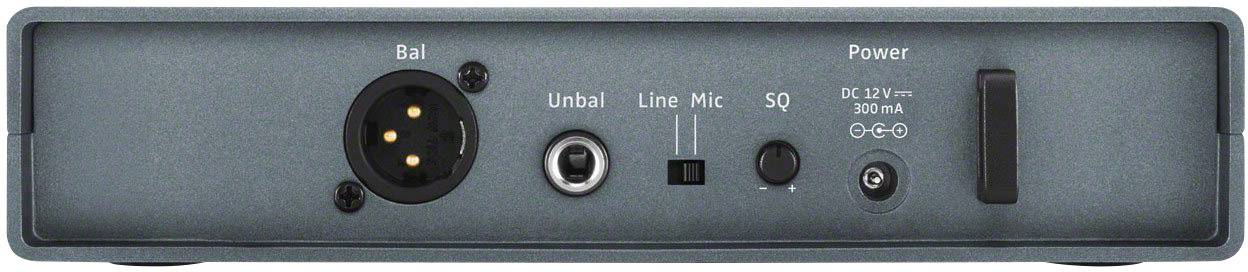 Achterkant van een audioapparaat met aansluitingen: XLR (gebalanceerd), Jack (ongebalanceerd), Line/Mic-schakelaar, Massa, Voedingsingang (9V).