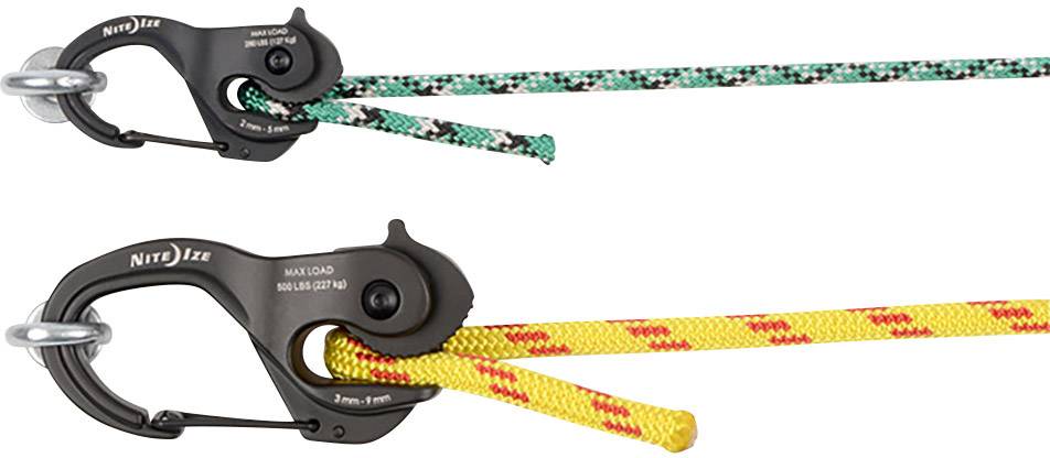 Twee zwarte touwklemmen met gekleurde touwen: bovenaan met groen-wit patroon, onderaan met geel-rood patroon. Maximale belasting: 68 kg.