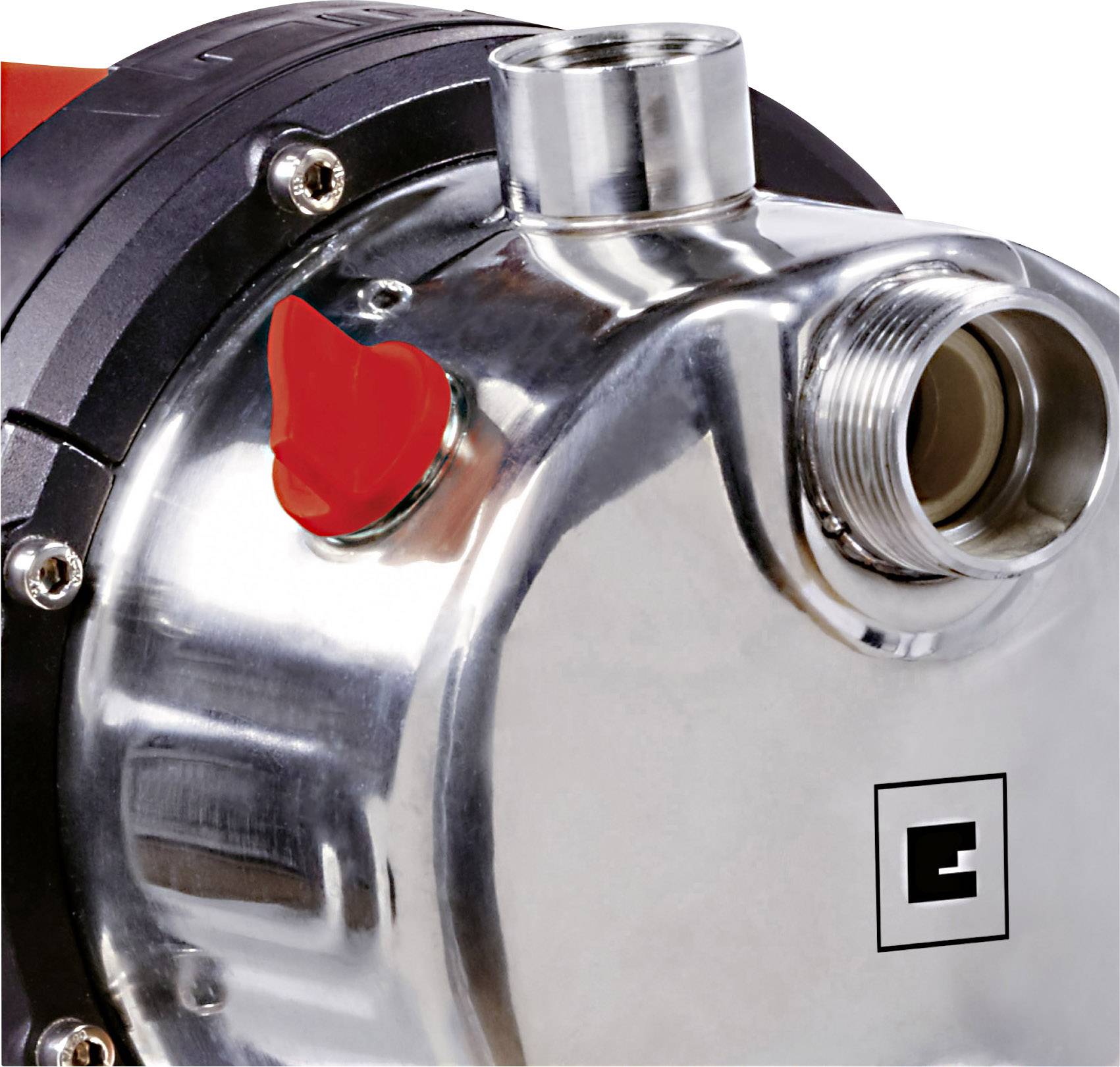 Zilveren metalen pomp met twee aansluitingen, rode draaiknop voor regulering.