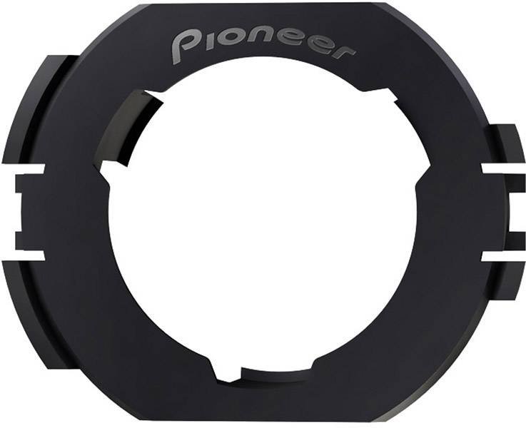 Een zwarte adapterring met het opschrift 'Pioneer', gebruikt voor het bevestigen van fietsonderdelen.