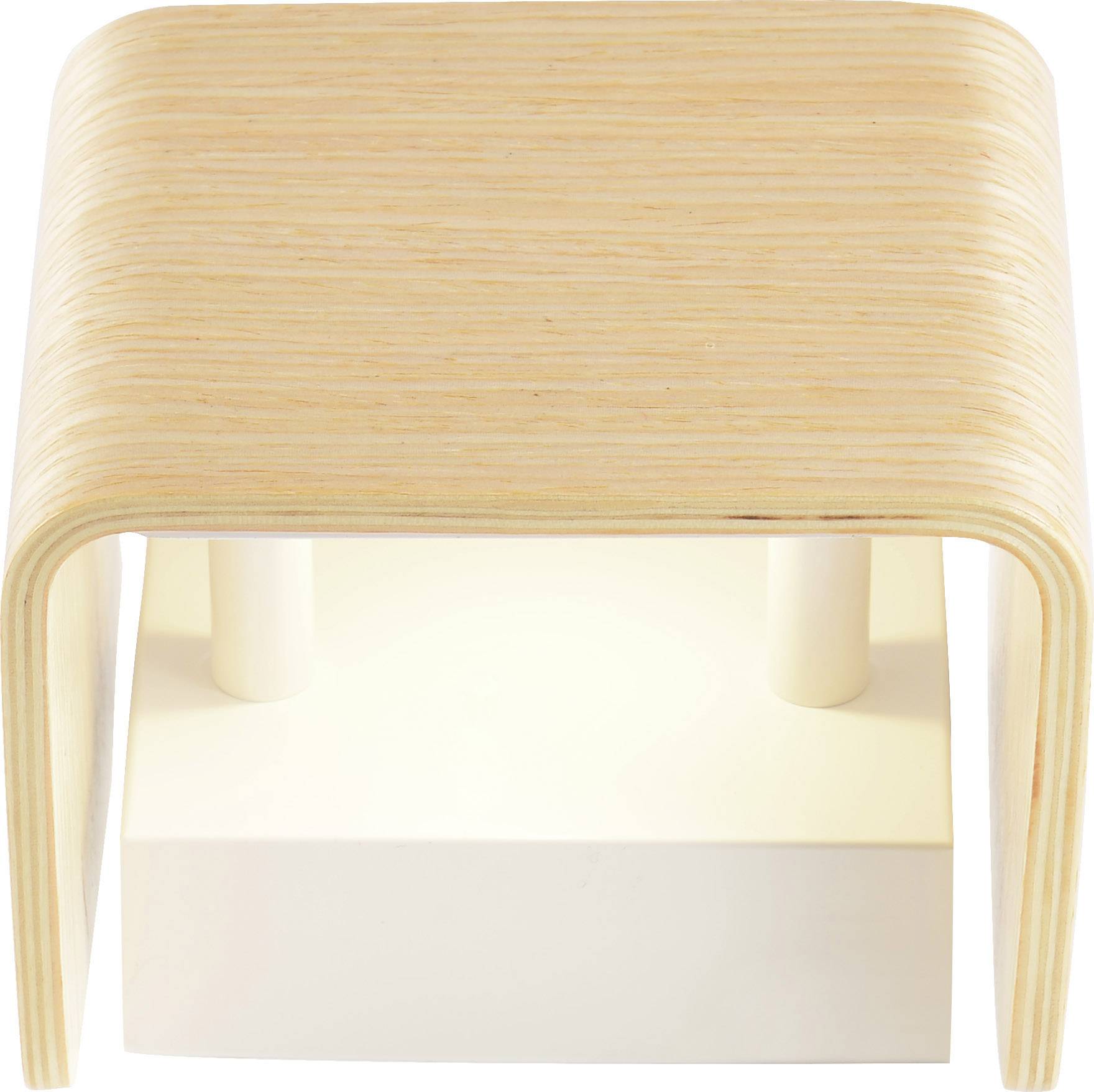 Een minimalistische houten kruk met gebogen poten, die doet denken aan een kleine lamp of lichtbron boven een wit rechthoek.
