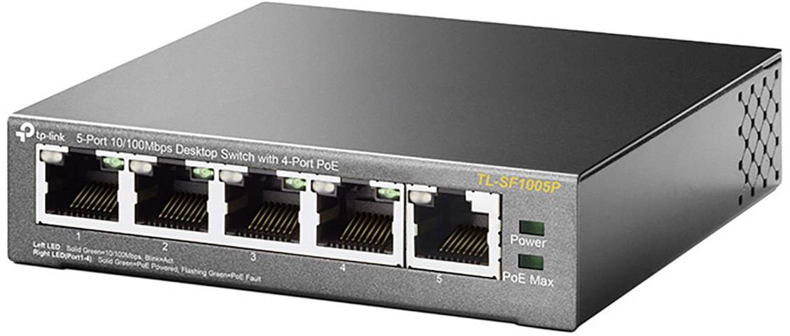 Een zwarte 5-poorts desktop-switch met Ethernet-poorten en LED-indicatoren voor voeding en PoE. Model: TL-SF1005P van TP-Link.