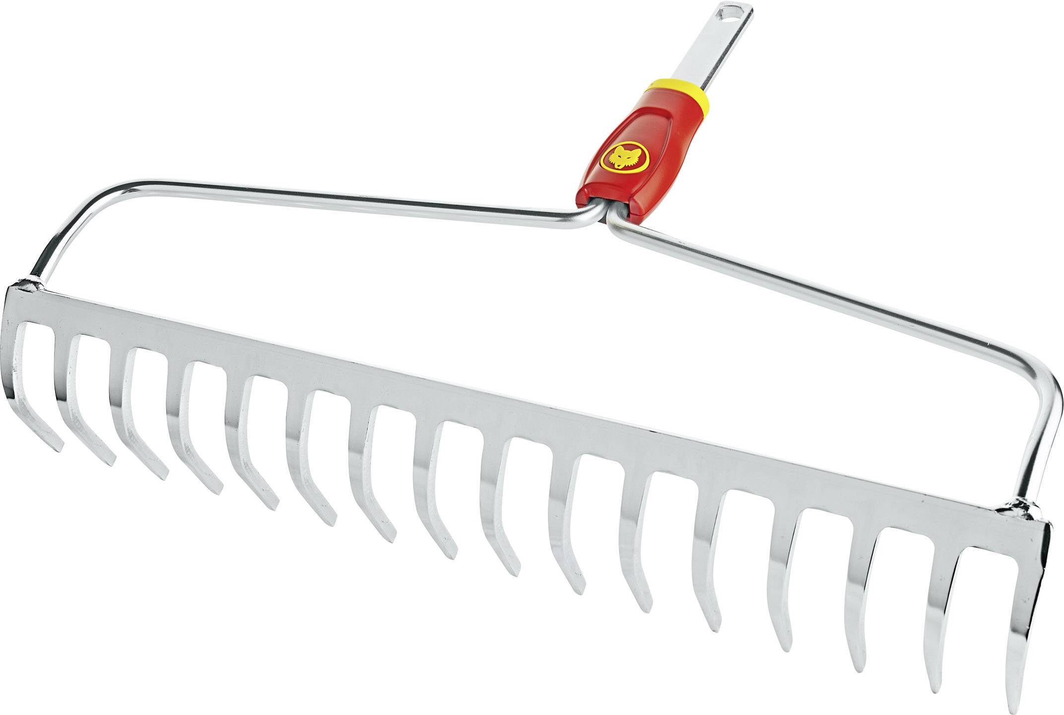 Hark met metalen tanden en een rode handgreep, gebruikt voor het harken van bladeren of grond in de tuin.