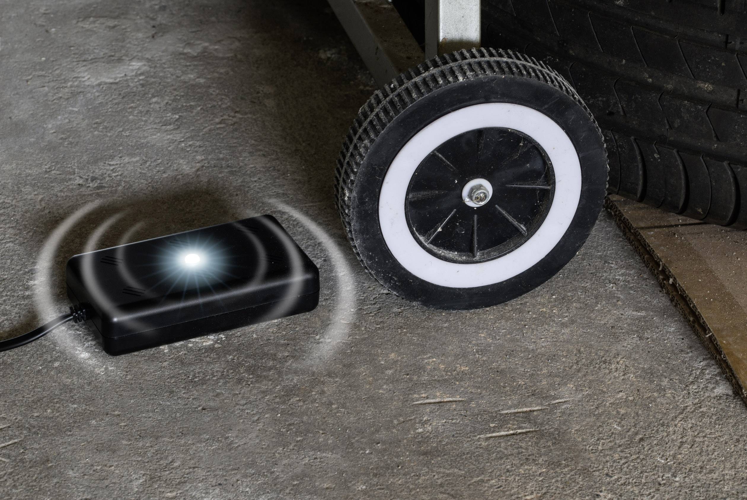 Gardigo LED-Firefly-Flash Marterverschrikker Functies: Ultrasoon, Meerdere frequenties Werkingssfeer: 50 m² 1 stuk(s)-7