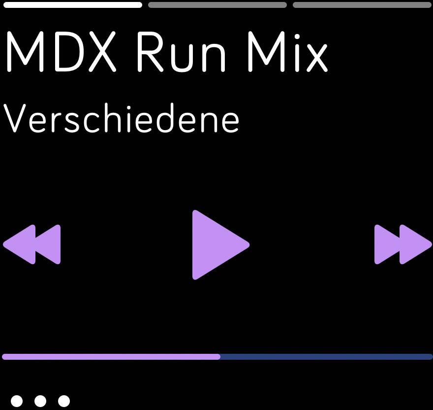 Afbeelding van een muziekspeler met de titel 'MDX Run Mix'. Het toont bedieningselementen voor afspelen, vooruit en achteruit.
