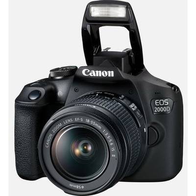 Digitale camera Canon EOS 2000D met ingebouwde flitser en zoomlens, gezien van voren.