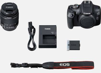 Digitale camera met lens, oplader, accu, kabel en camerariem. Compleet pakket voor fotografie-enthousiastelingen.