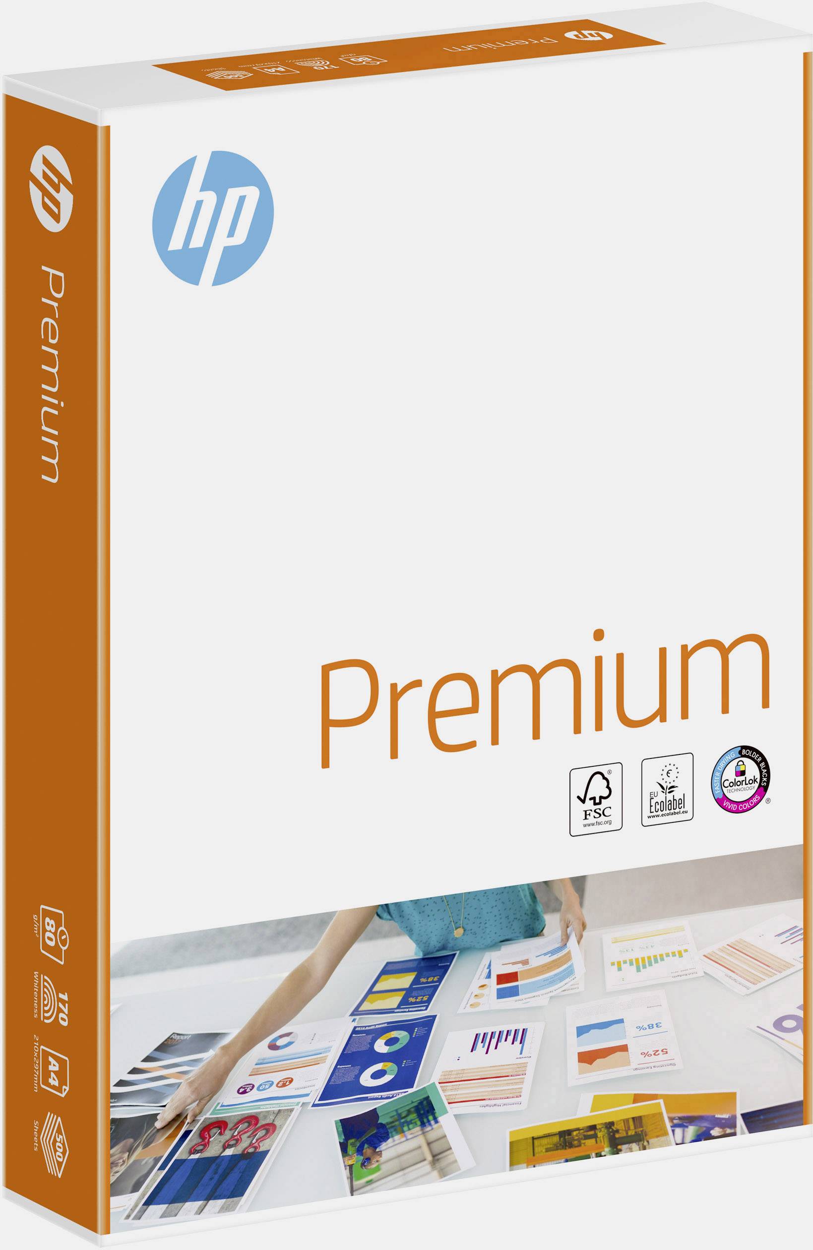 Verpakking van een HP Premium papieren doos met zichtbare certificeringen en een persoon die kleurrijke diagrammen en grafieken bekijkt.