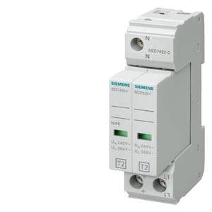 Een elektronisch onderdeel van Siemens, specifiek een overspanningsbeveiligingsapparaat, model 5SD7422-0, voor de beveiliging van elektrische installaties.