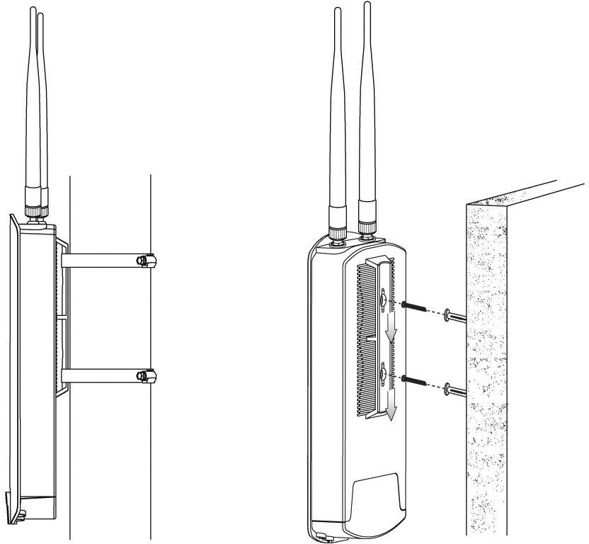 'Handleiding voor wandmontage van een router met twee antennes. Links: Aanzicht van de routerkast. Rechts: Schroefbevestigingen in de muur.'