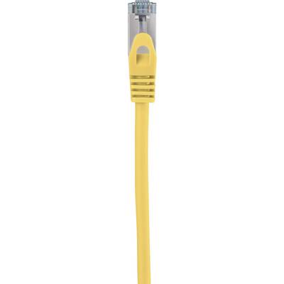 Geel Ethernet-kabel met connector voor netwerk- of internetverbindingen.