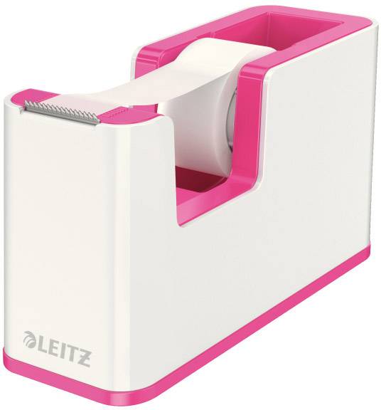Een roze-witte plakbandhouder van het merk Leitz met een rol plakband, gebruiksklaar op een bureau.