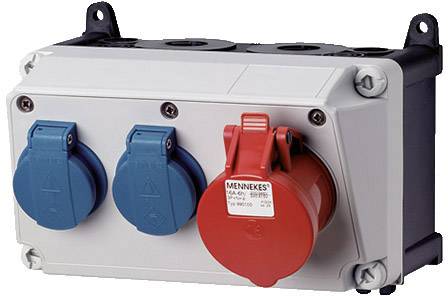 Industriële stekkerdoos met twee blauwe en één rode contactdoos, geschikt voor elektrische toepassingen in industriële omgevingen.