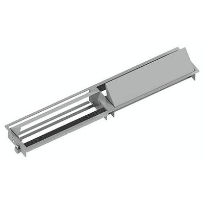 Metalen gootconstructie met rooster en geïntegreerde waterafvoer, geschikt voor installatie in industriële of commerciële omgevingen.