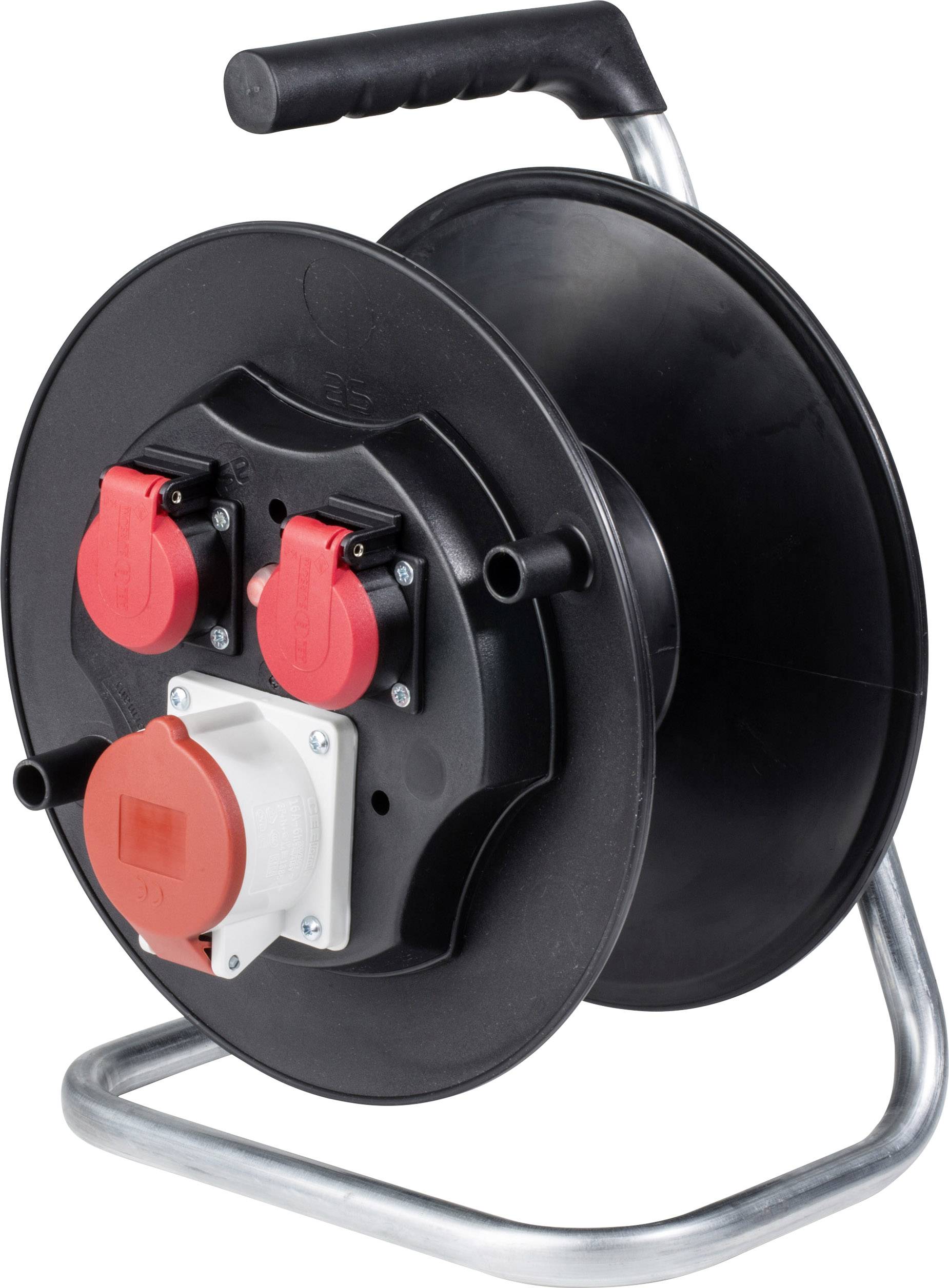 'Zwarte kabelhaspel met drie rode stopcontacten en een witte Schuko-stekker, op een zilveren frame met zwarte handgreep.'