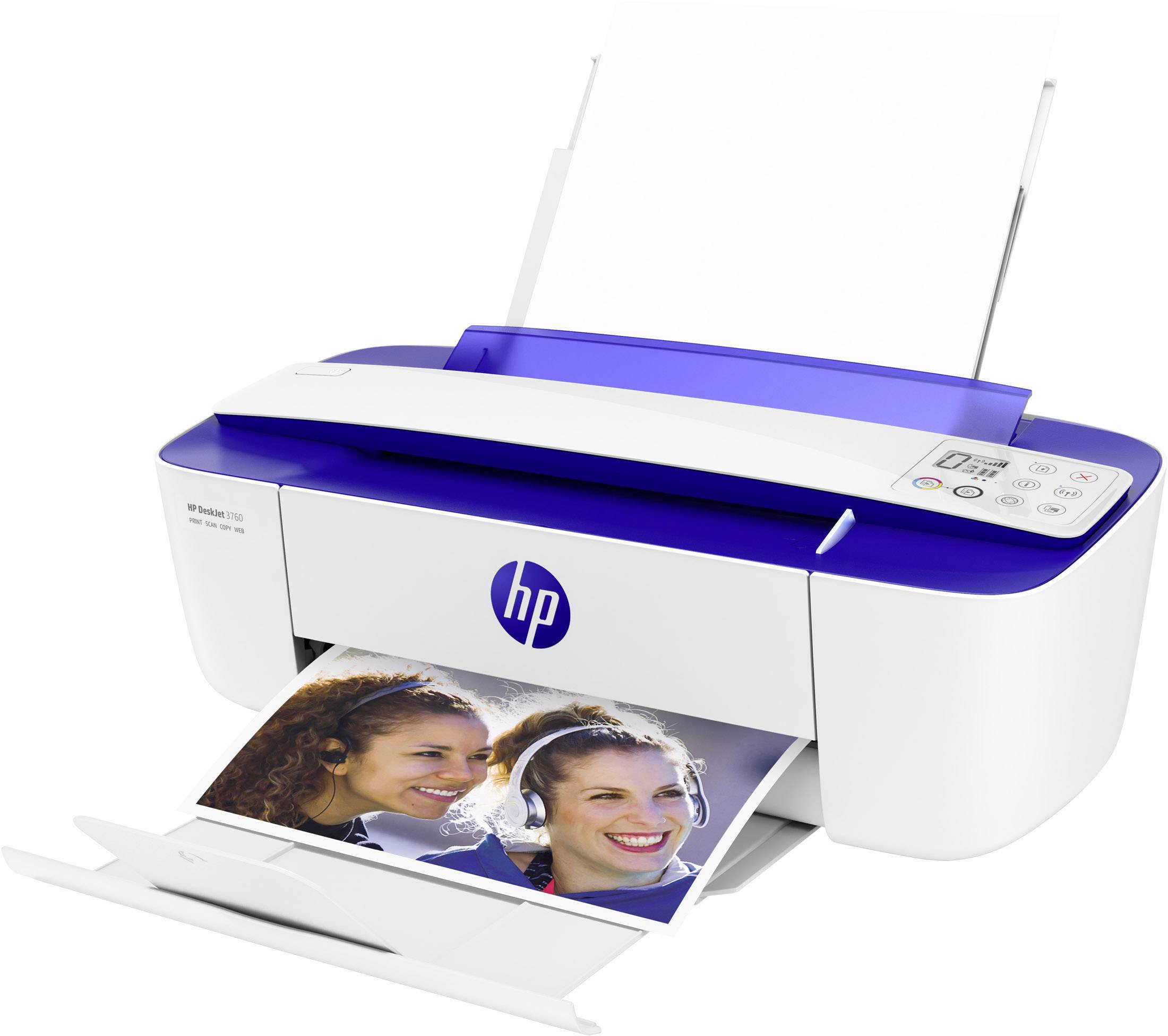 Een witte en blauwe printer met het HP-logo drukt een foto af van twee lachende personen.